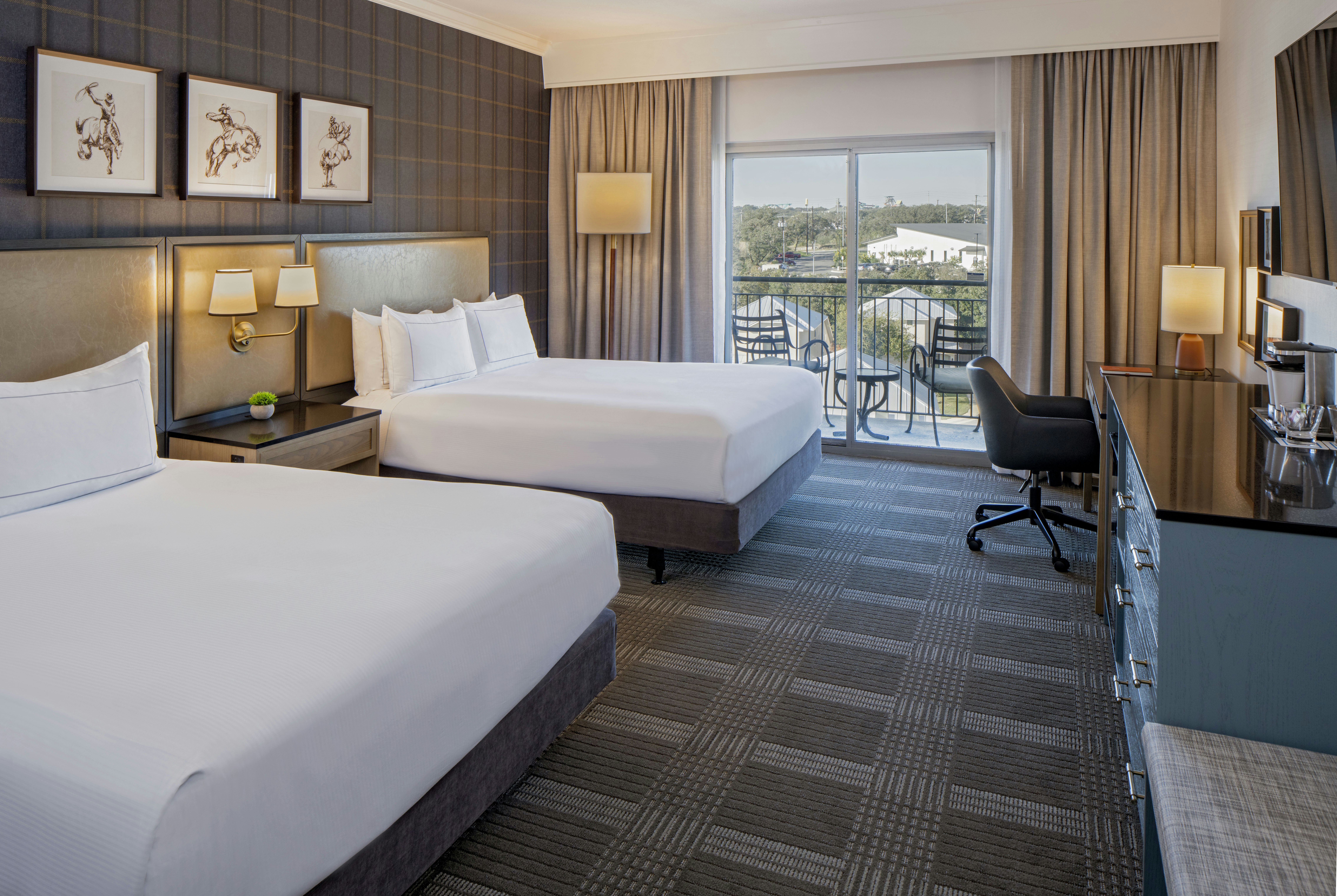ROOM, 2 QUEEN BEDS, COURTYARD VIEW, BALCONY
