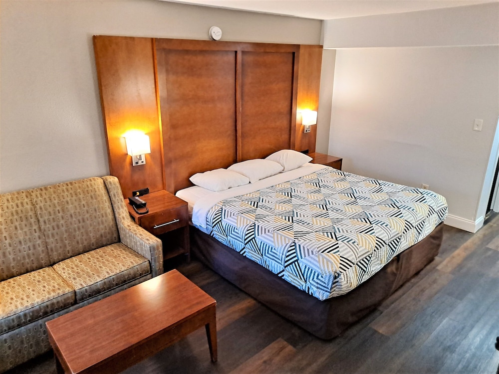 Motel6 Catonsville, MD – Baltimore West 16/58