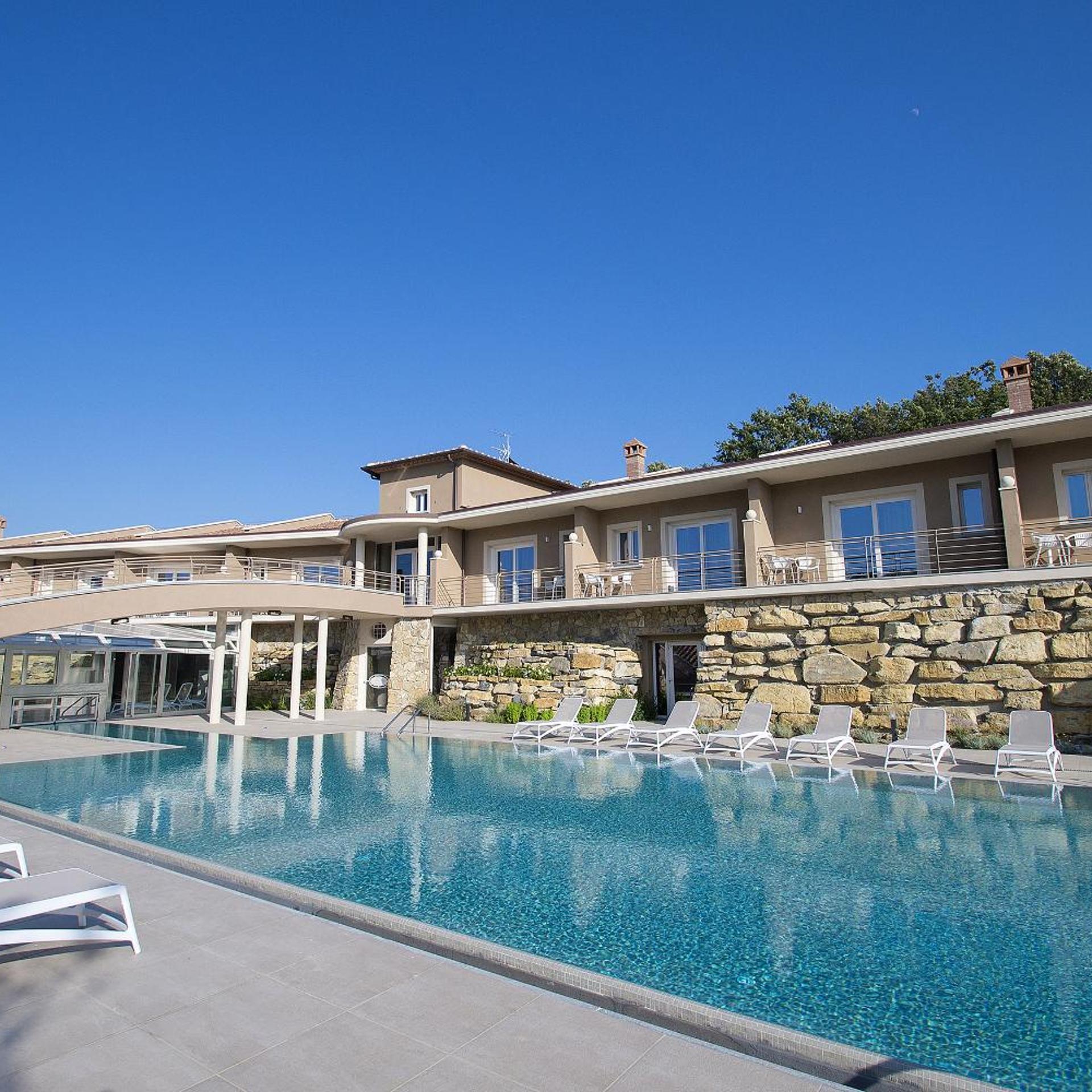 Relais I Piastroni 6/70