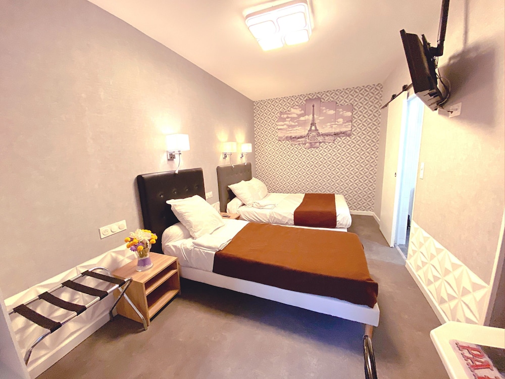 Hotel Aviatic 16/69
