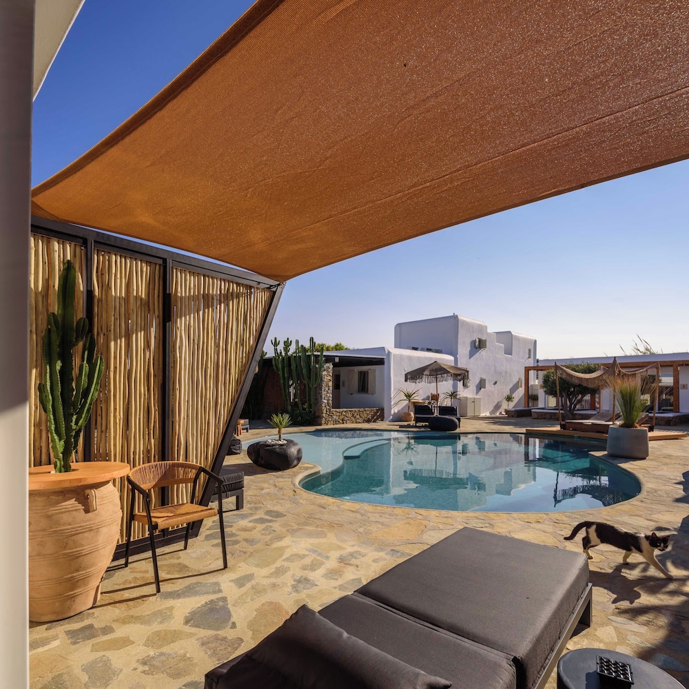 OLIVE MYKONOS VILLAS 48/73