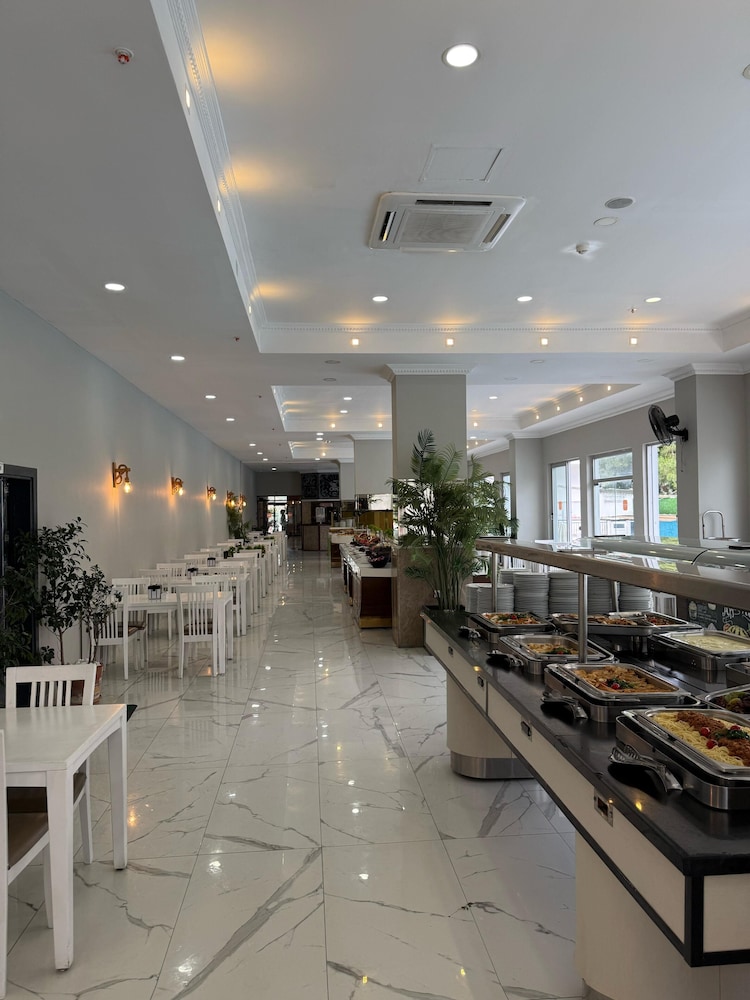 Get Enjoy Hotels 40/58