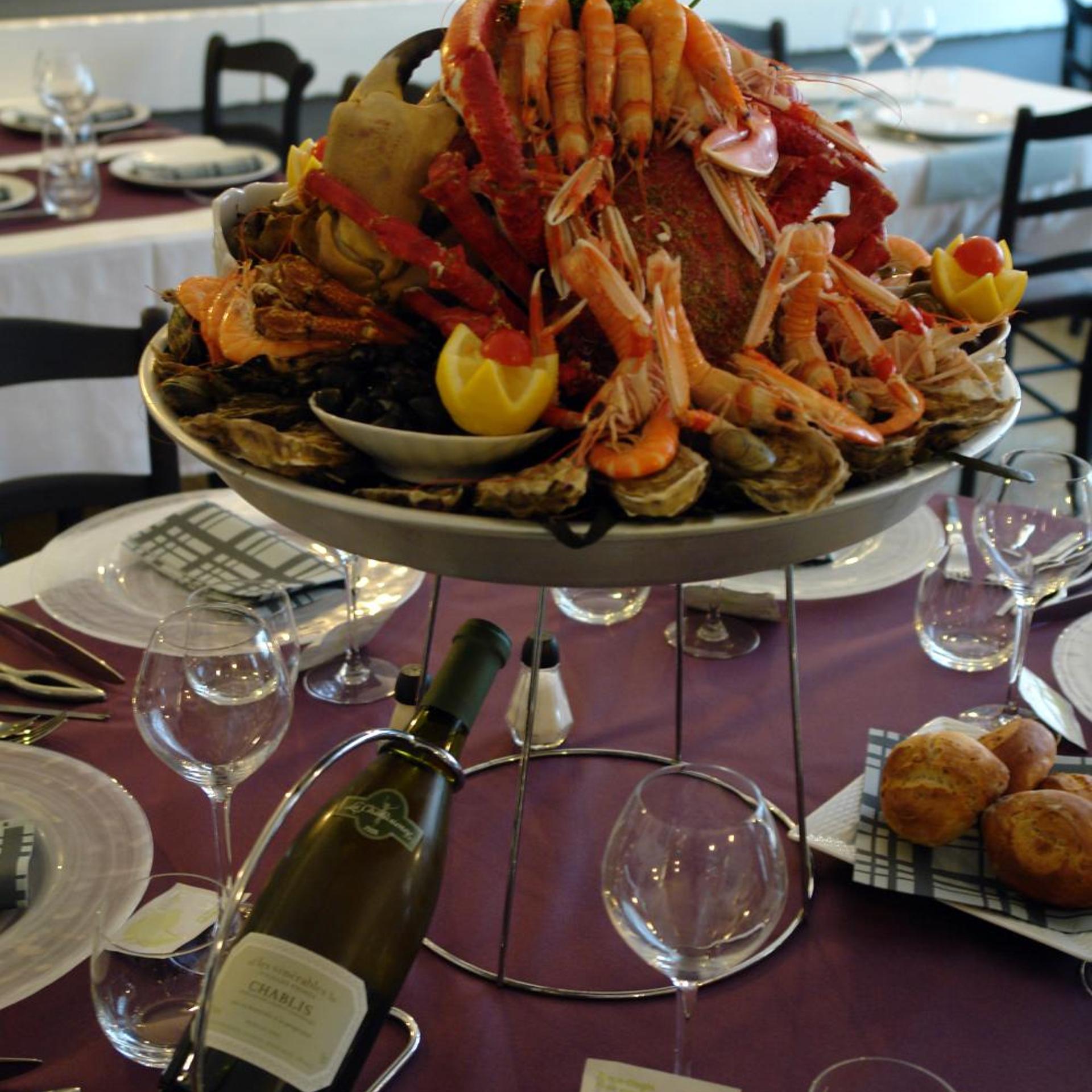 HOTEL LES CHARDONS BLEUS REST LE BISTROT DE LA MER 29/52