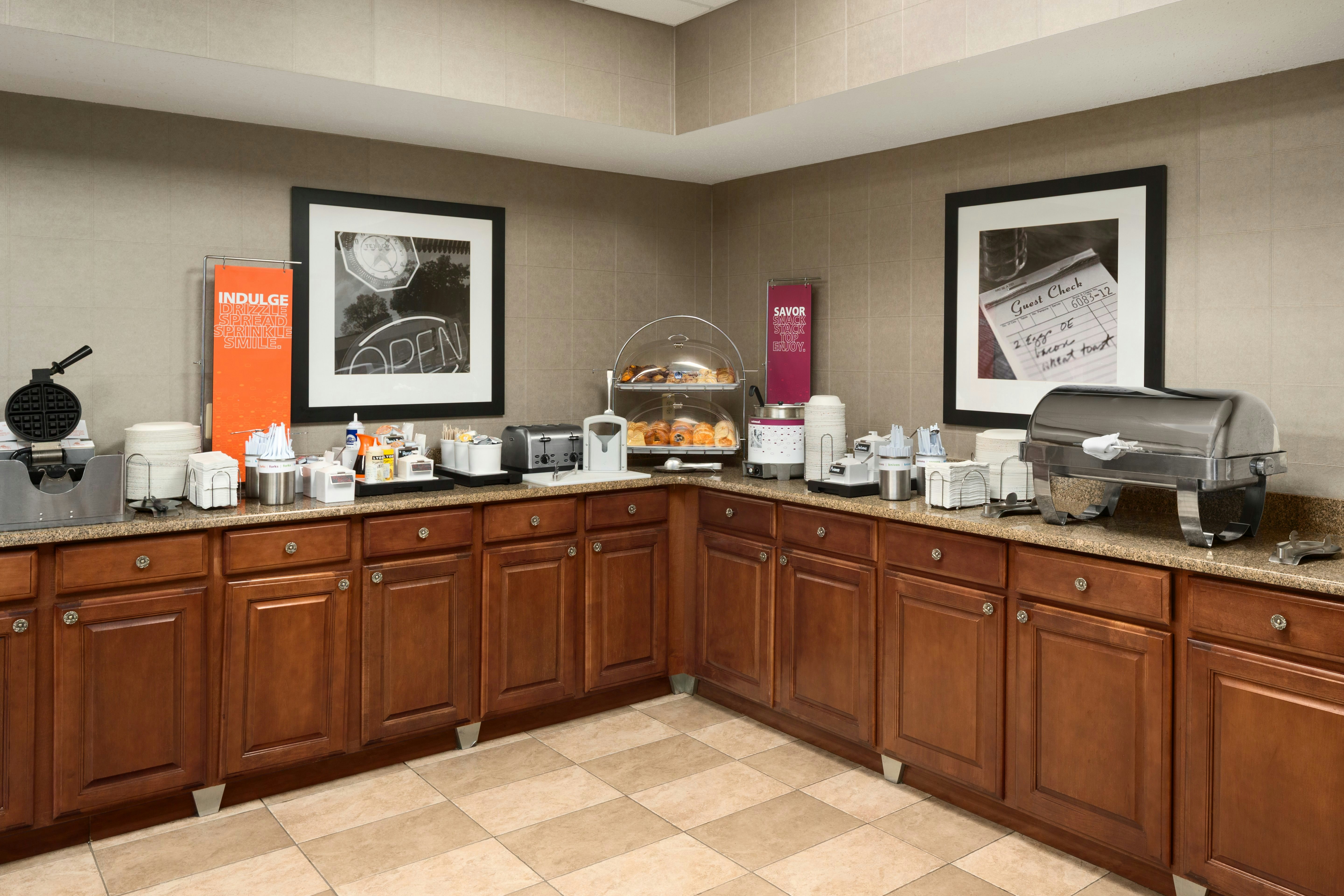 Hampton Inn Suites Detroit Sterling Heights 14/20