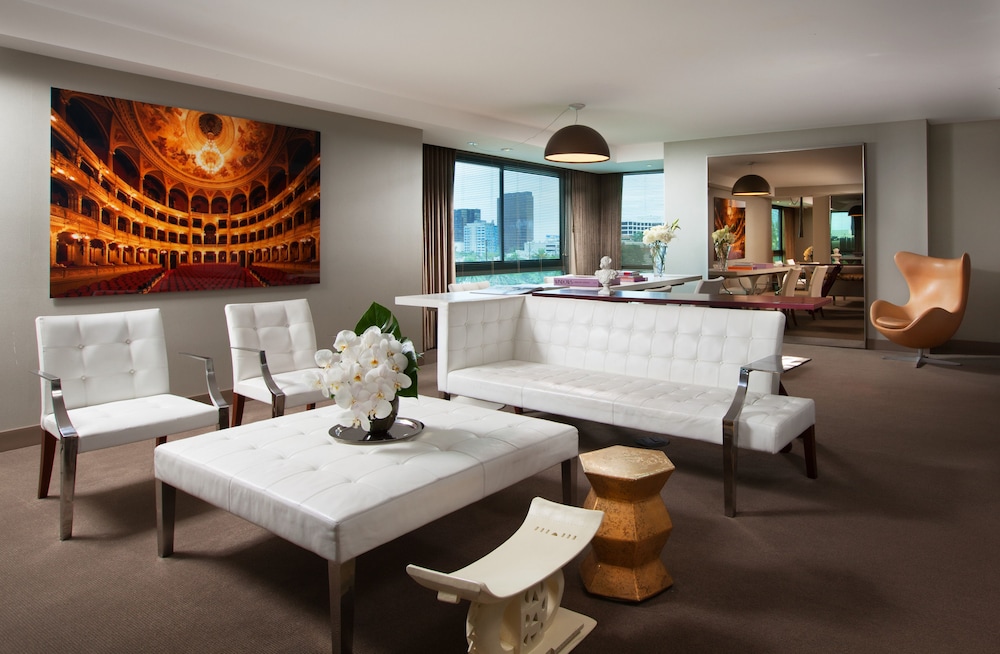 Sls Hotel A Luxury Collection Hotel Beverly Hills 17/41