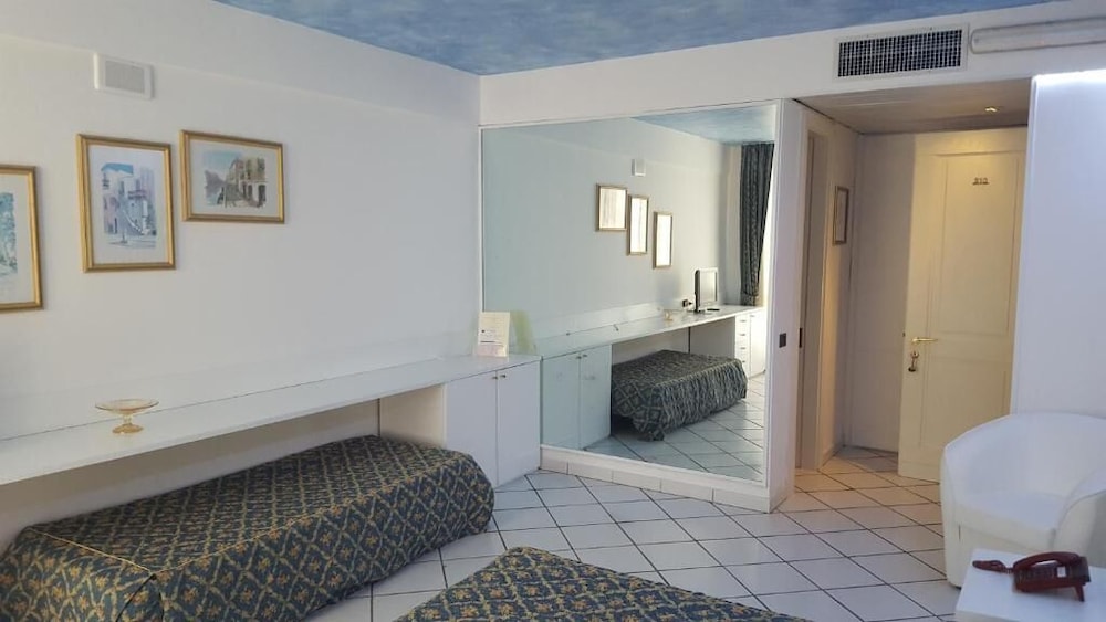 Hotel Panoramico 32/37