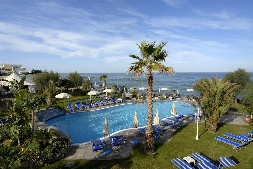 Hotel Tritone Resort And Spa 70/78