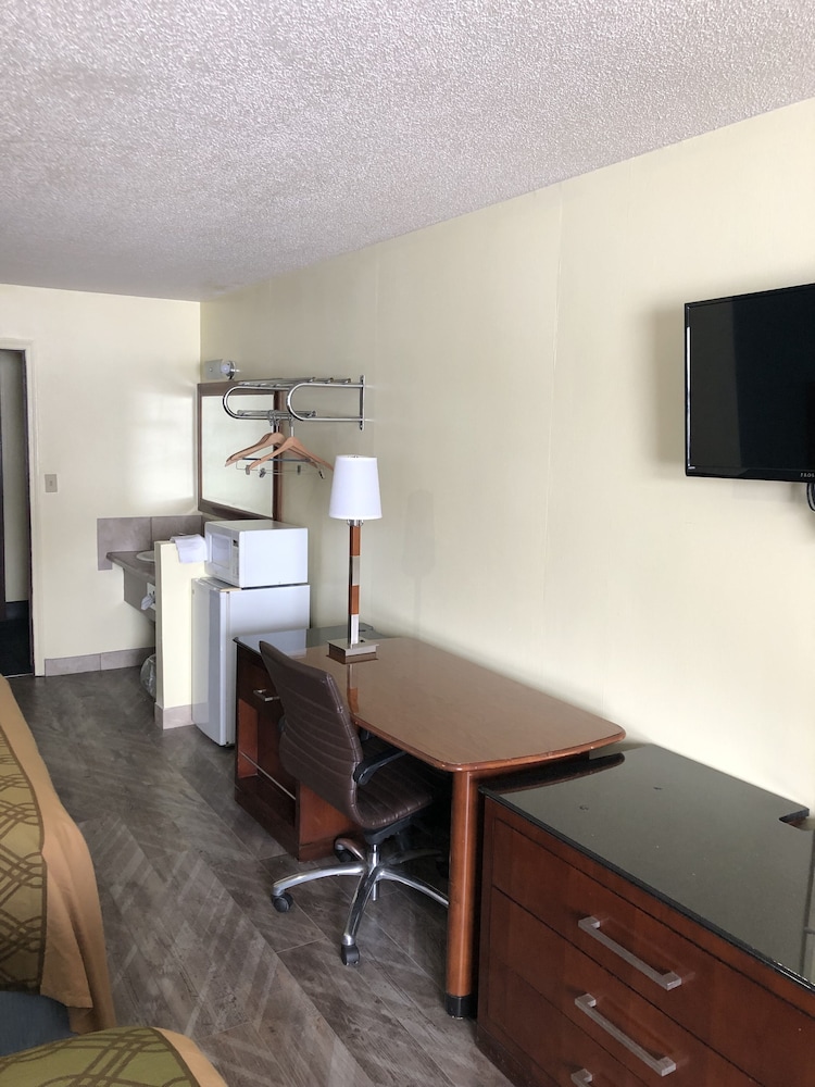Western Inn South 45/64