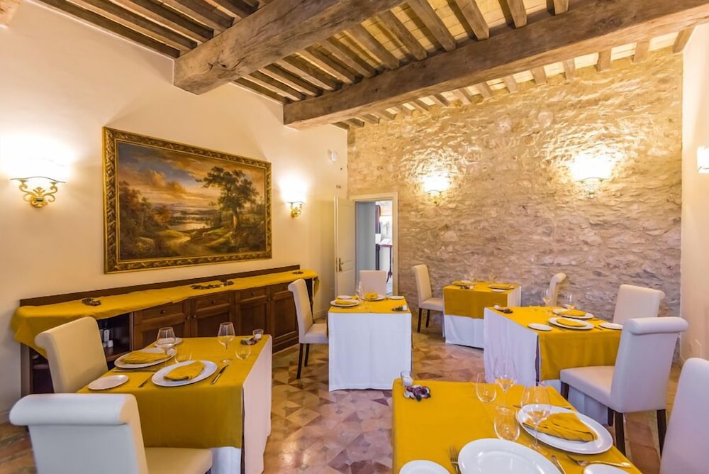 Relais Paradiso Perugia 62/72