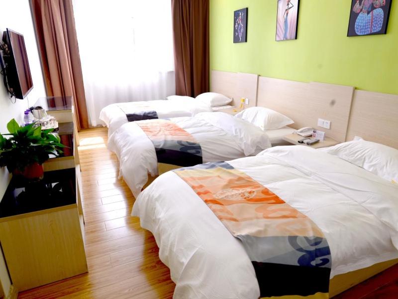 Room at Shell Xingtai Railway Station South Xinhua Road  Hotel, XINGTAI