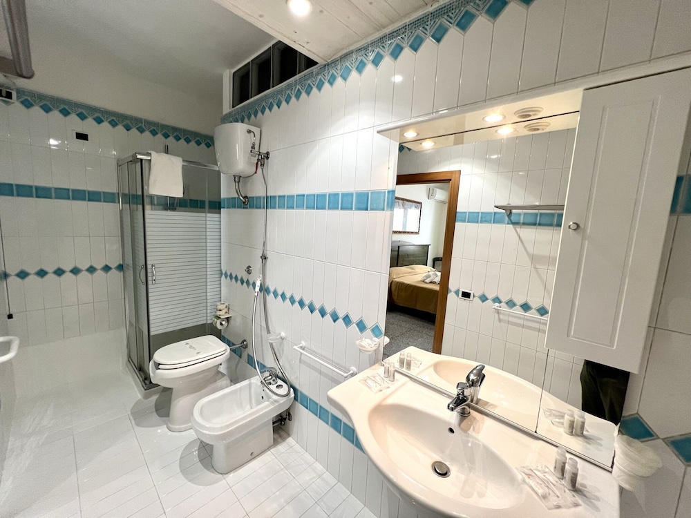 Hotel Minerva 26/27
