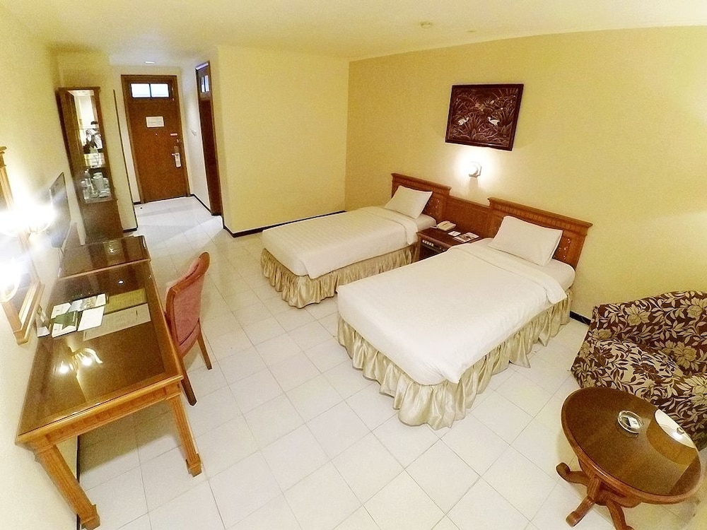 Purnama Hotel 9/50