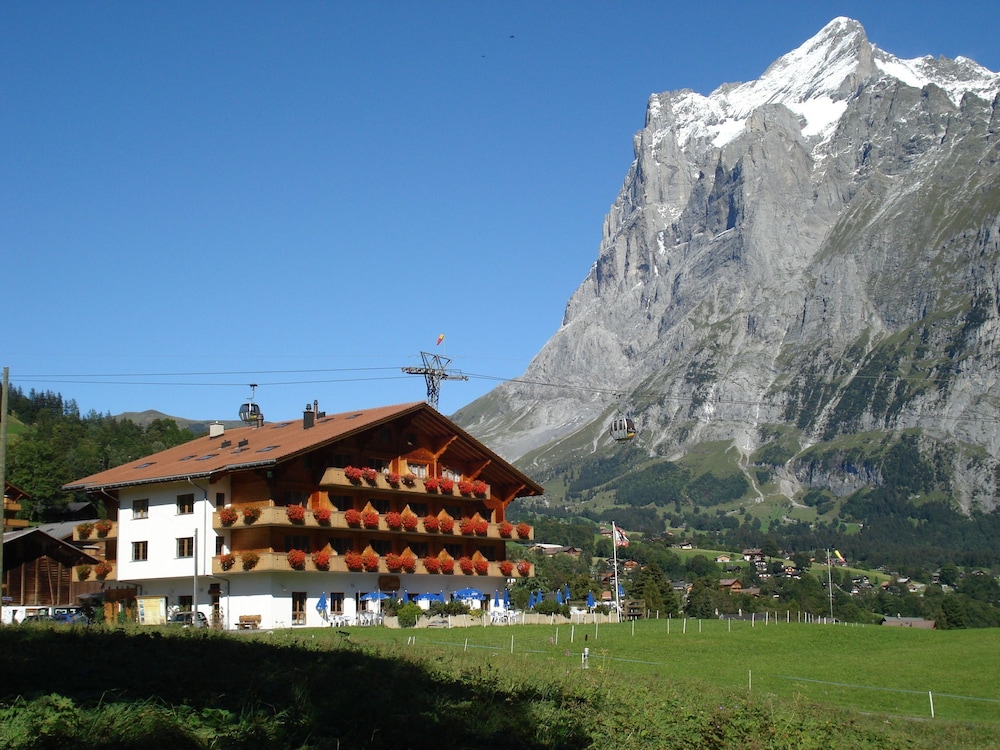 Hotel Bodmi 41/50
