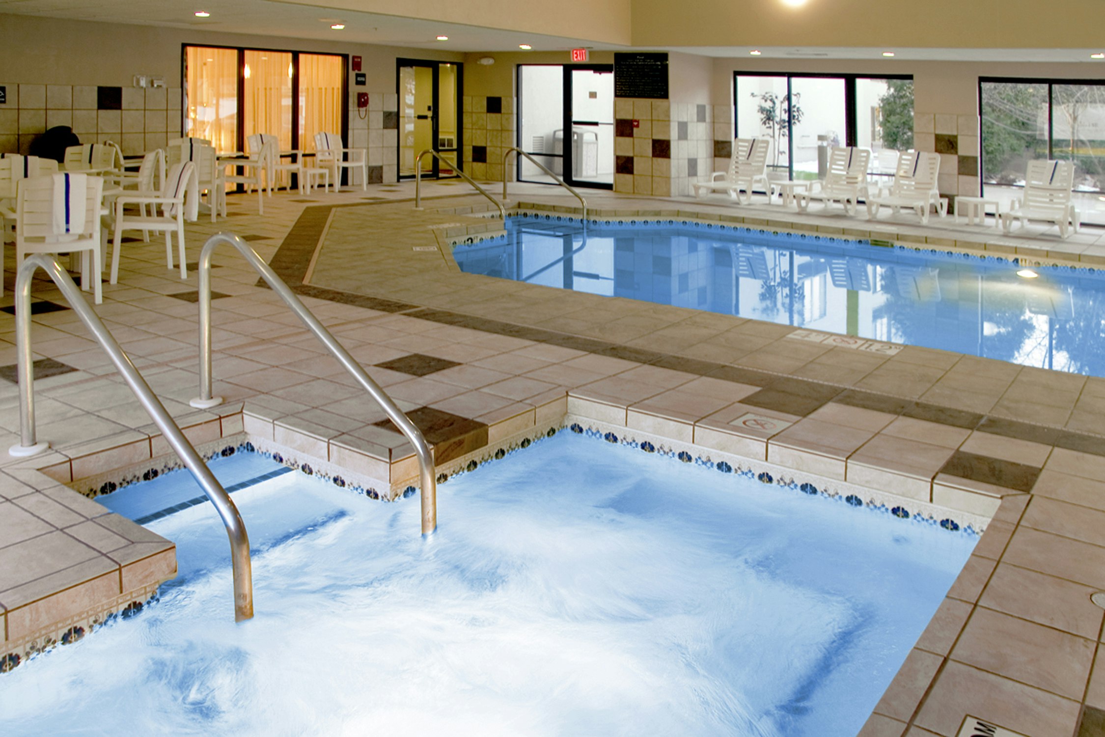 Hampton Inn Madison East Towne Mall Area 21/34