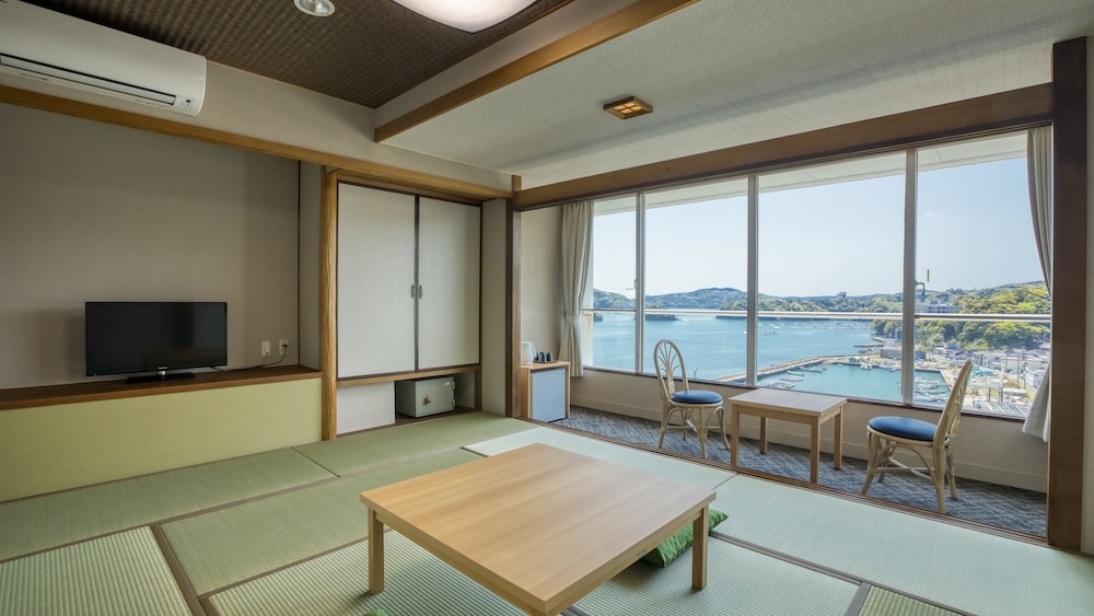 Ooedo Onsen Monogatari Premium Toba Saichoraku 55/73