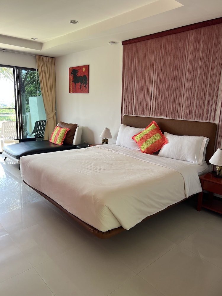 Mountain Sea View Luxury Apartments 14/72