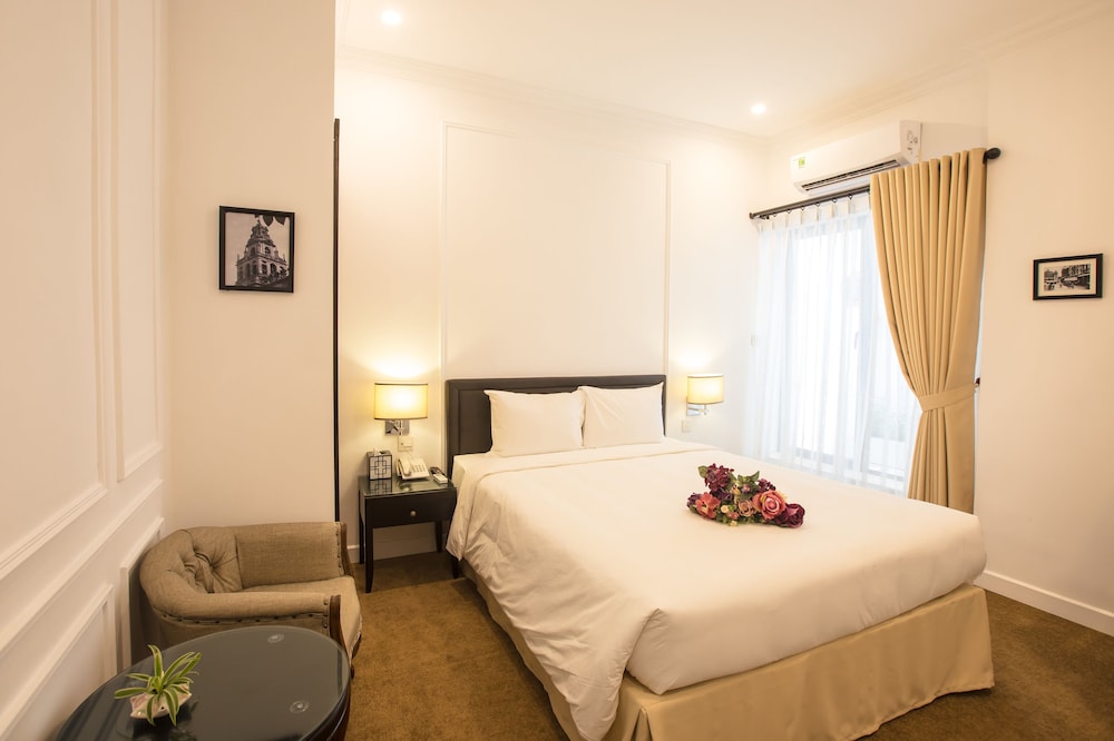 Dinh Elegant Hanoi Hotel 44/64
