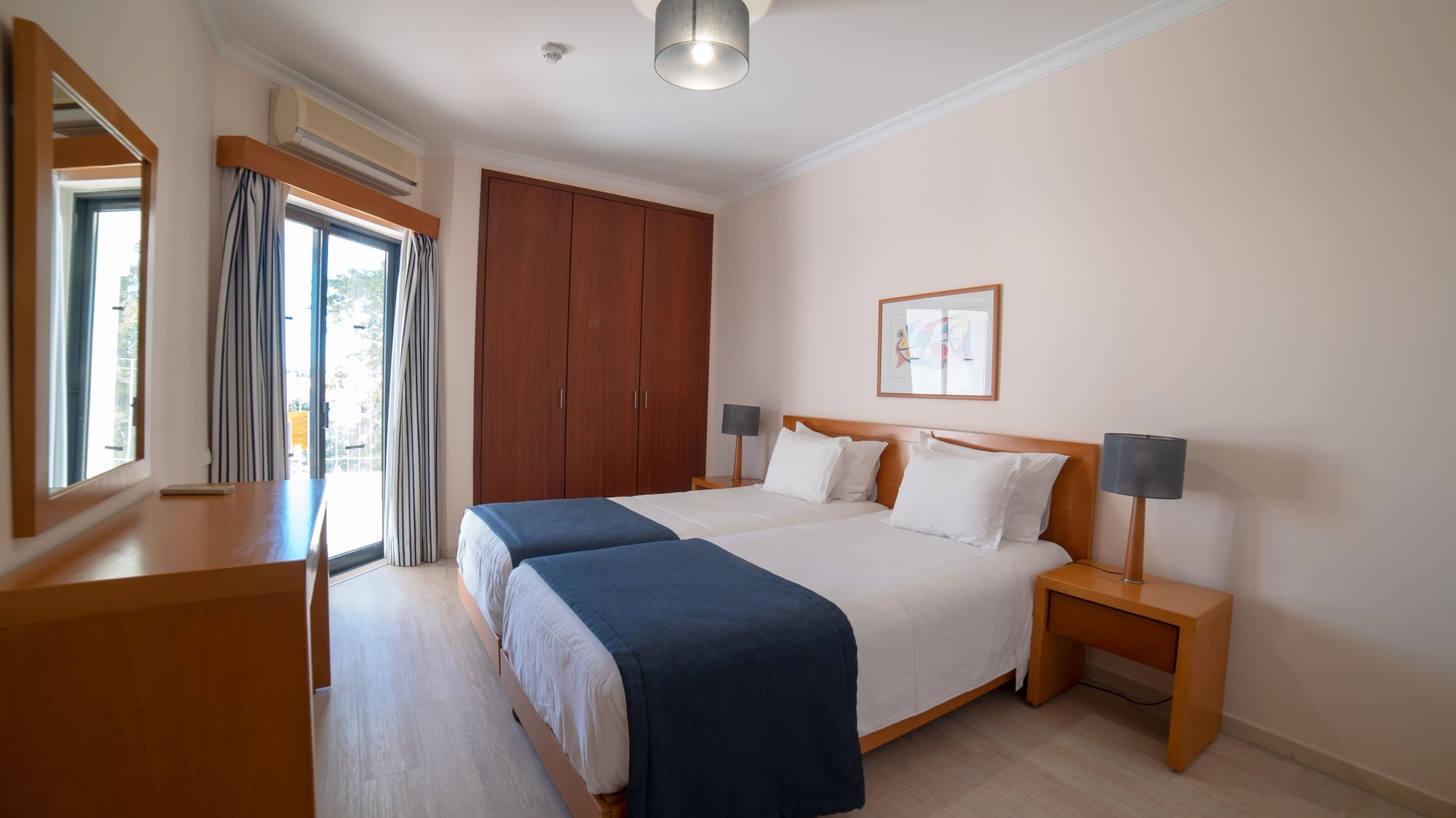 1 BEDROOM, SUPERIOR, APARTMENT