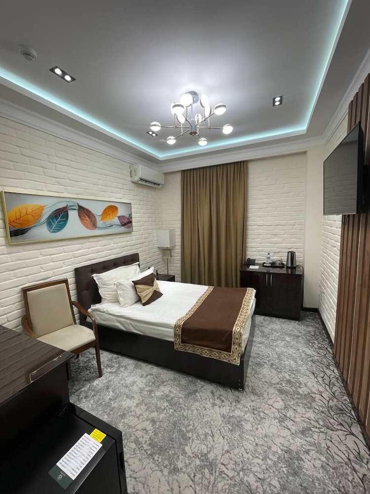Grand Hotel Zarafshan 18/50