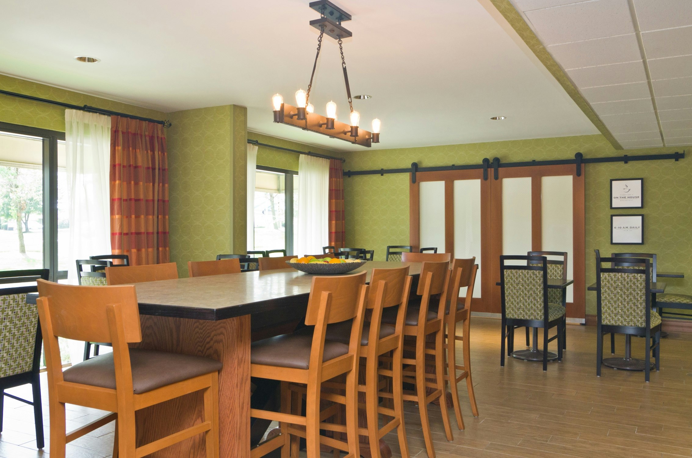 Hampton Inn Wooster 29/36