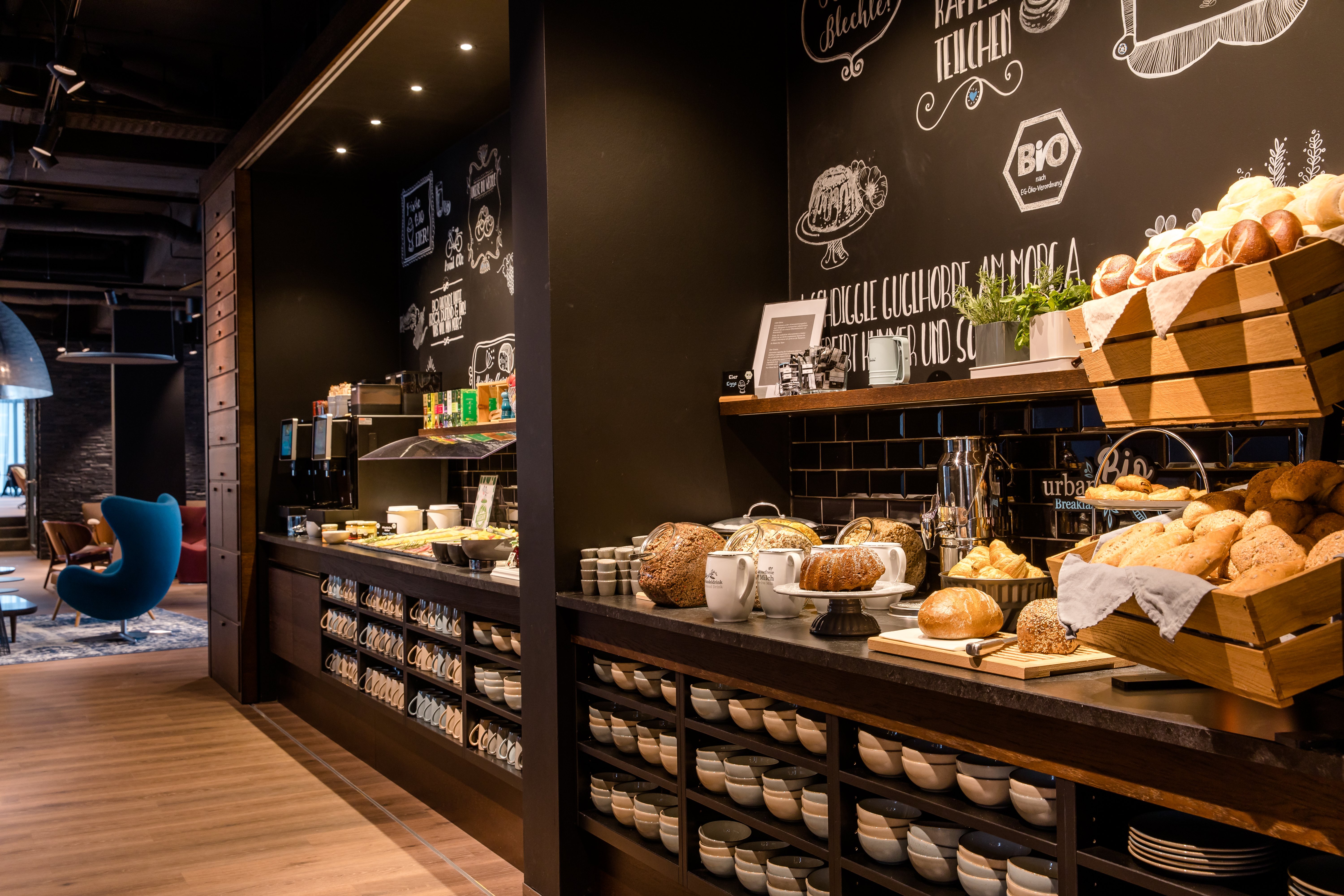 Motel One Stuttgart 8/28
