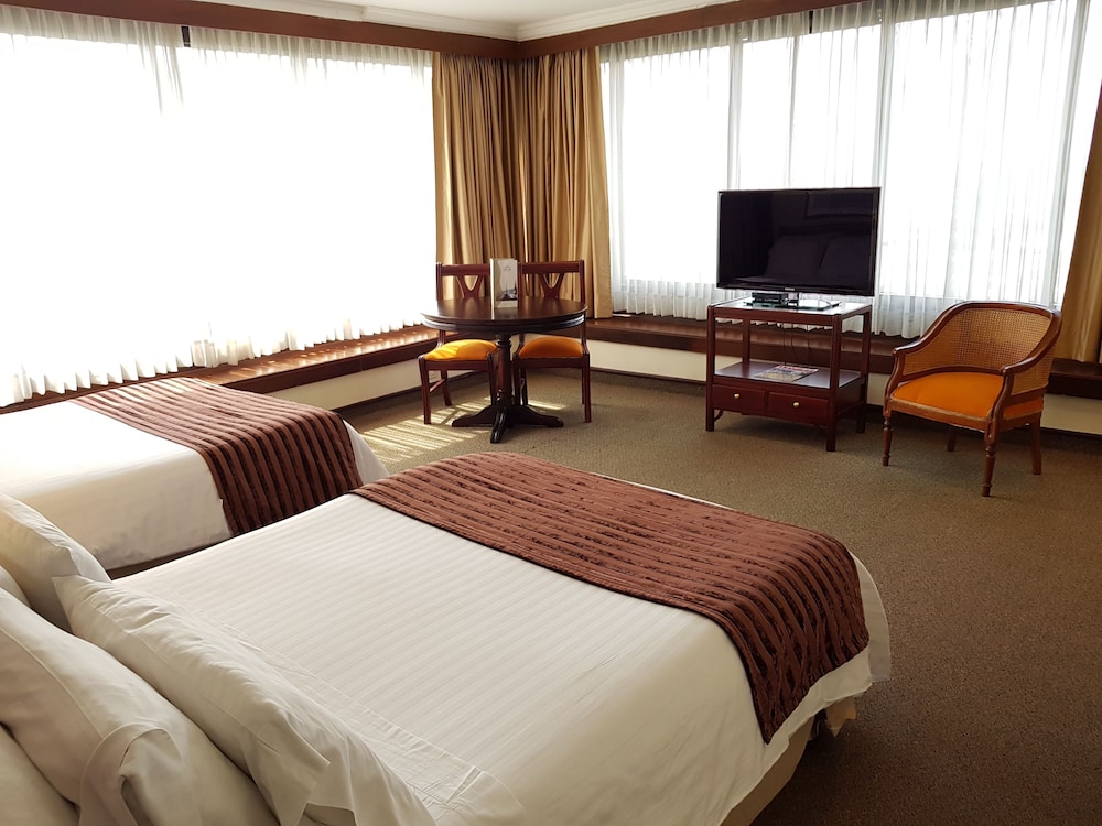 Torre de Cali Plaza Hotel 11/67