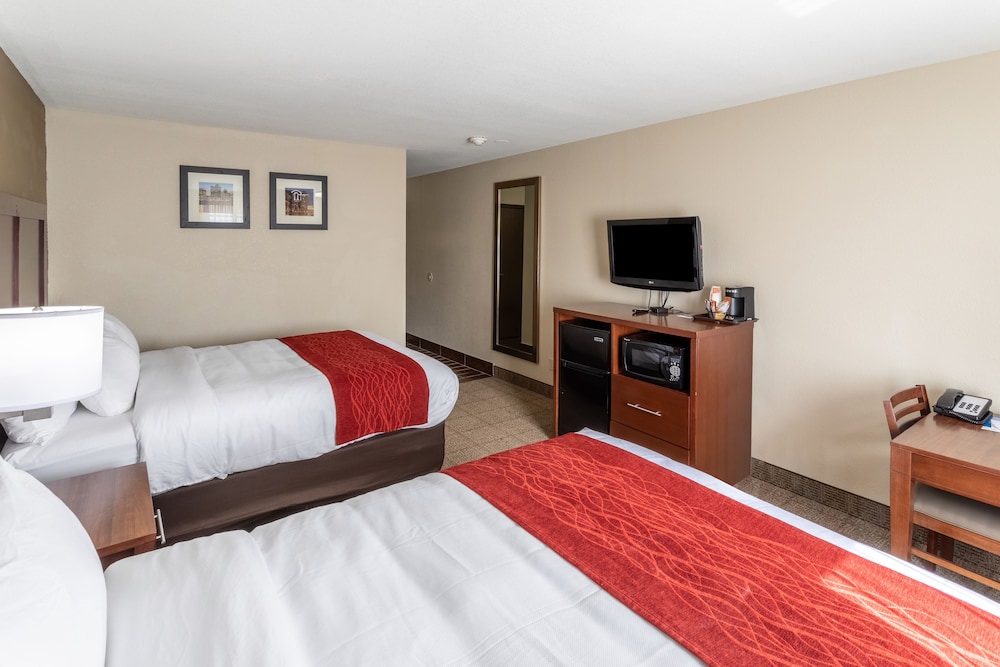 Standard, 2 Queen Beds
