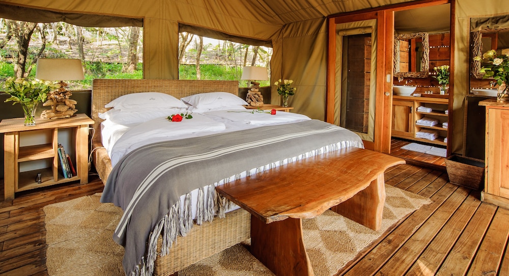 Summerfields Rose Retreat Spa 19/50