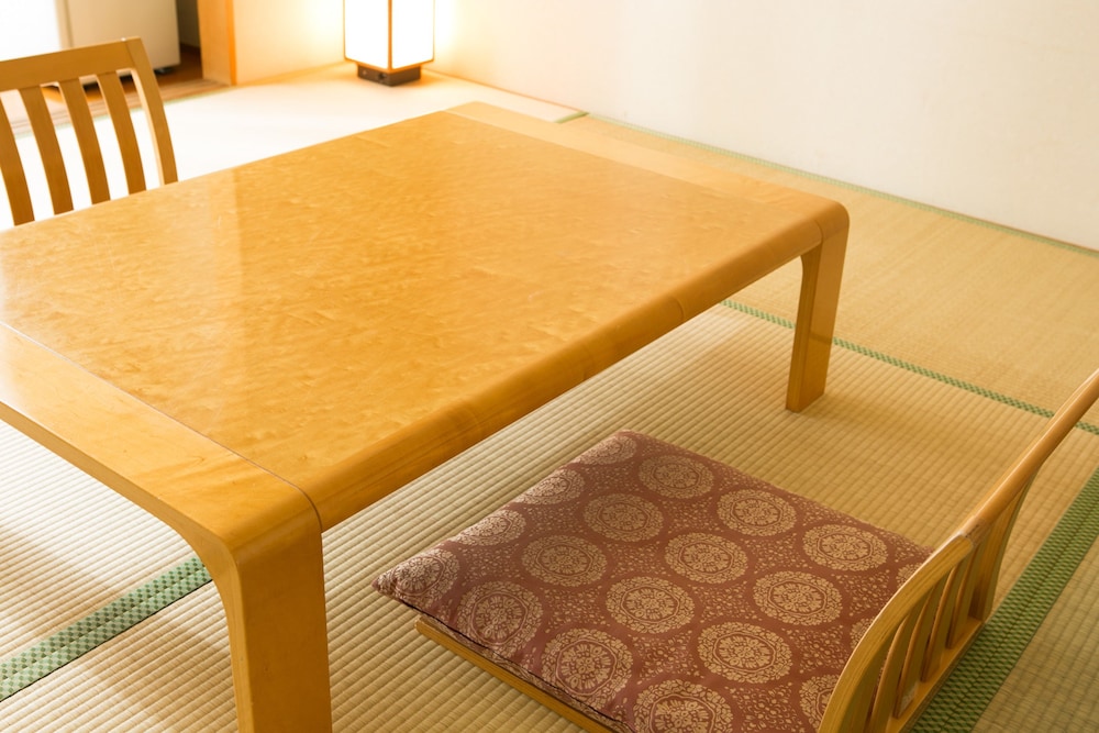 Inawashiro Shikinosato 63/100