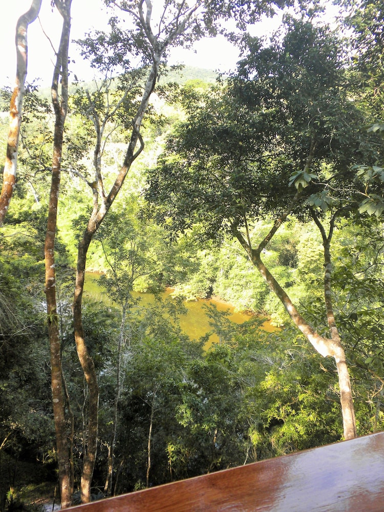 Table Rock Jungle Lodge 58/65