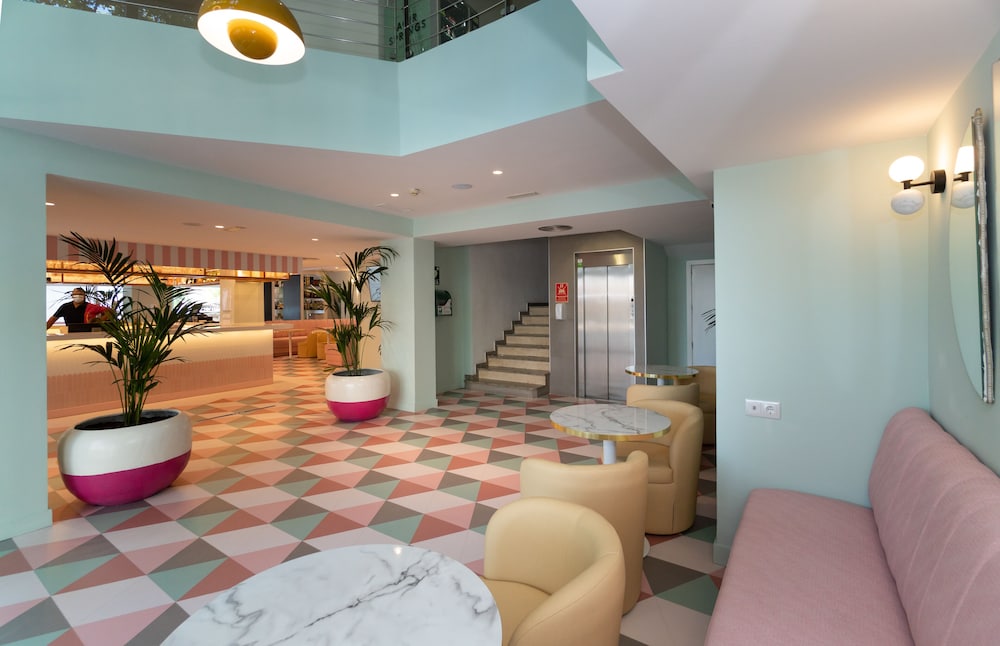 The Agir Springs Hotel 26/31