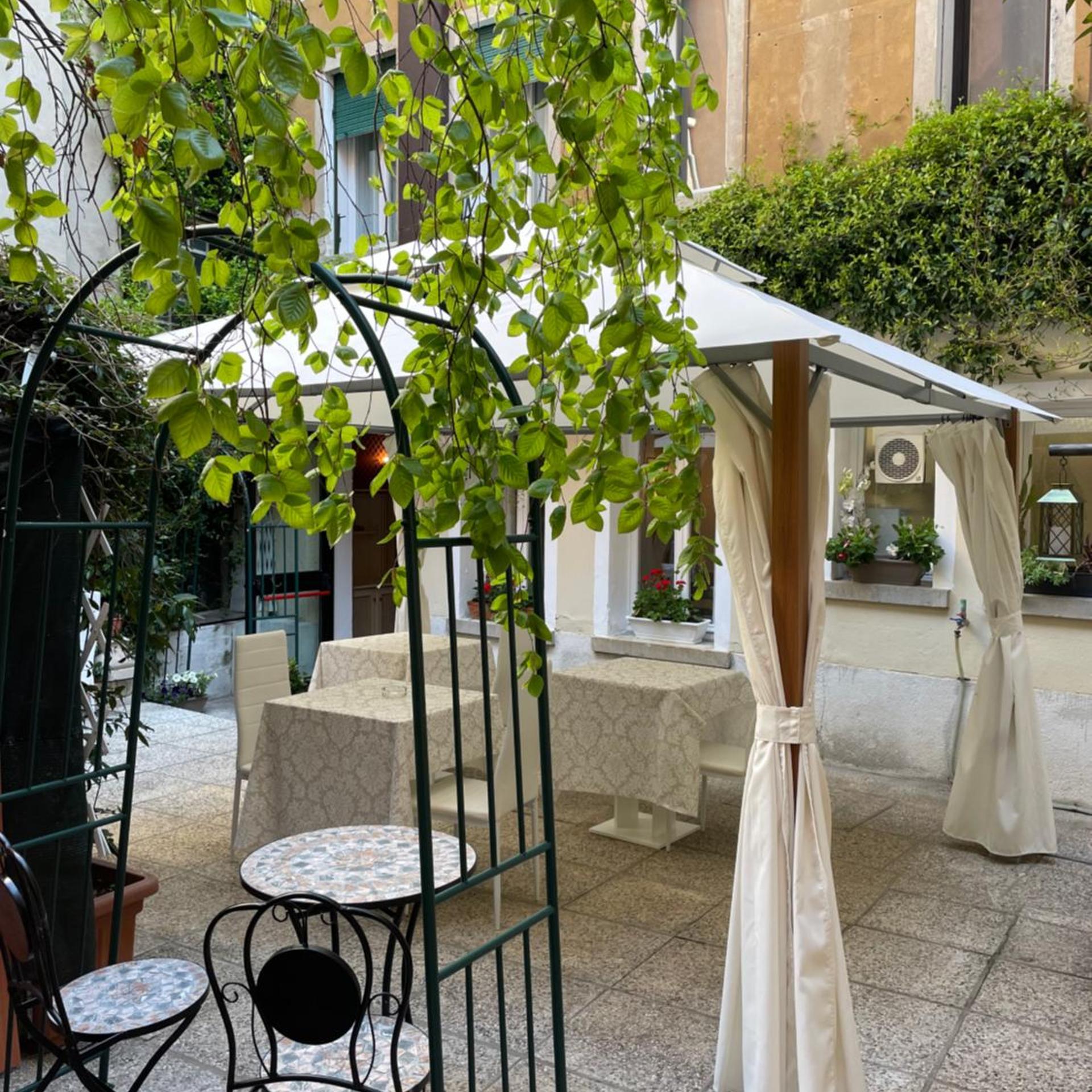 Hotel Apostoli Garden 33/50