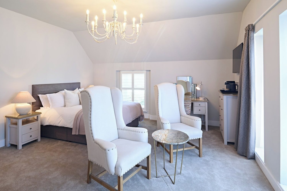 غرفة سيغنتشر بسرير كينج بإطلالة، The Kings Arms, WorldHotels Distinctive 2/4