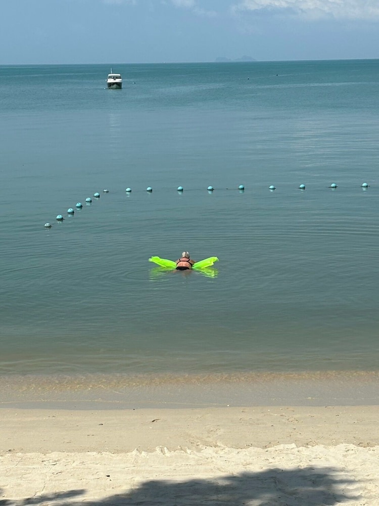 Punnpreeda Beach Resort 42/47