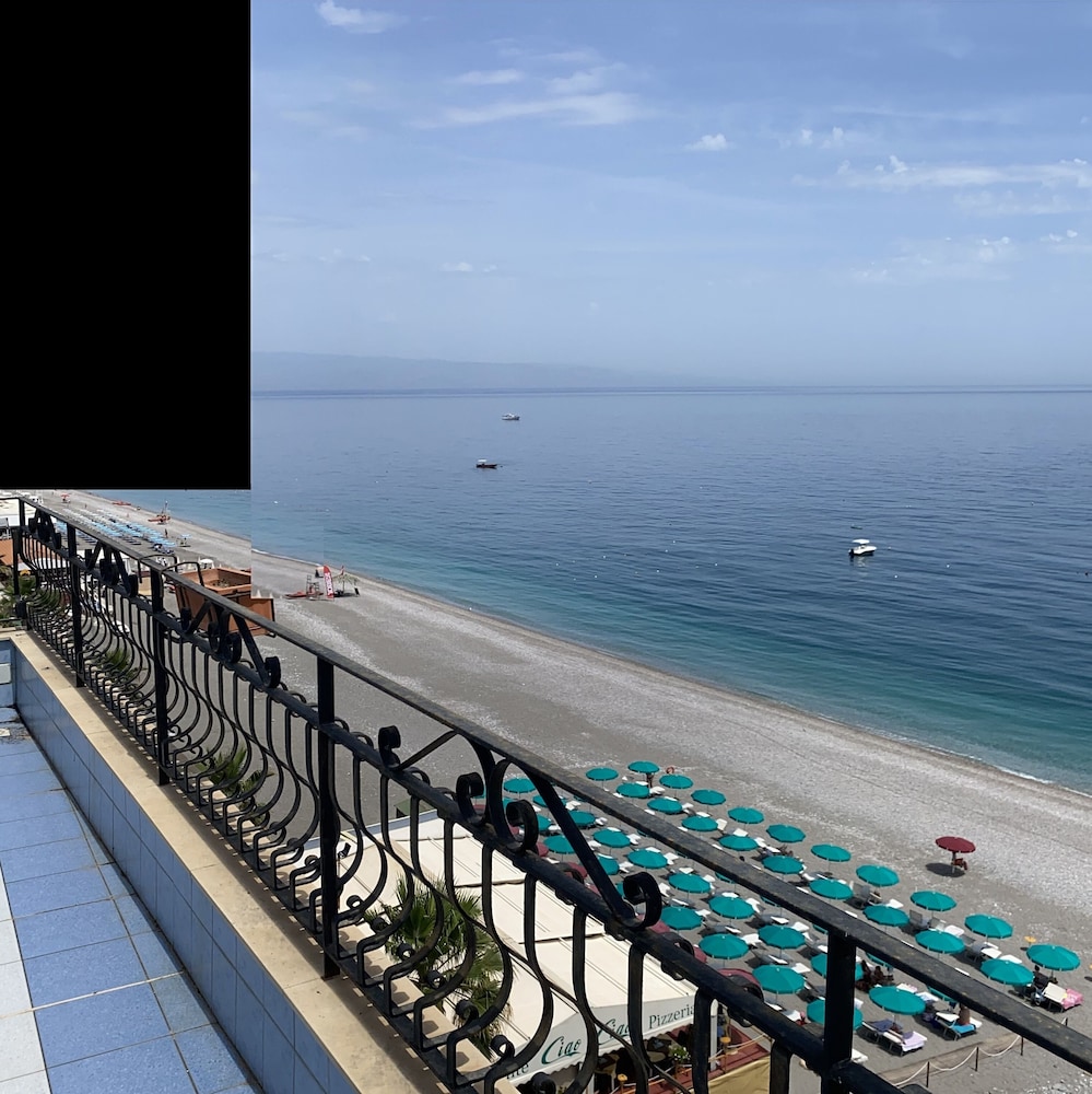San Pietro Beach 38/49
