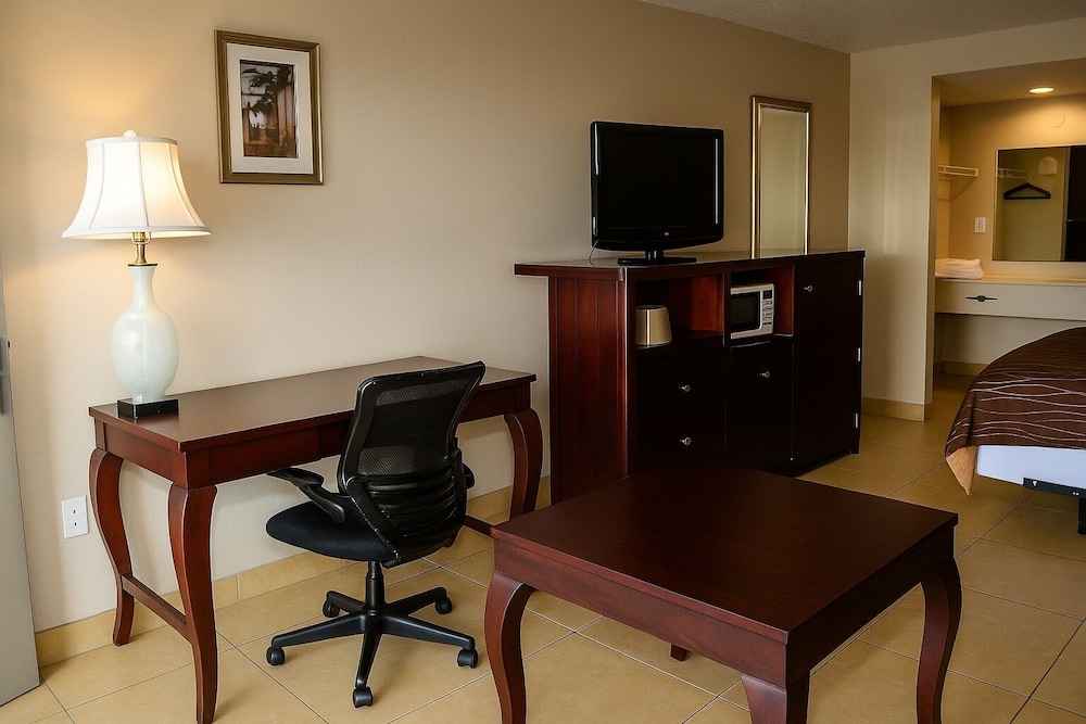 Serena Inn 18/24