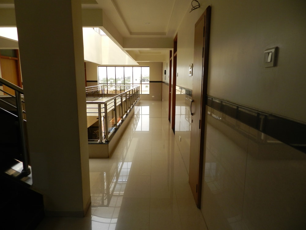 Hotel K Square 50/50