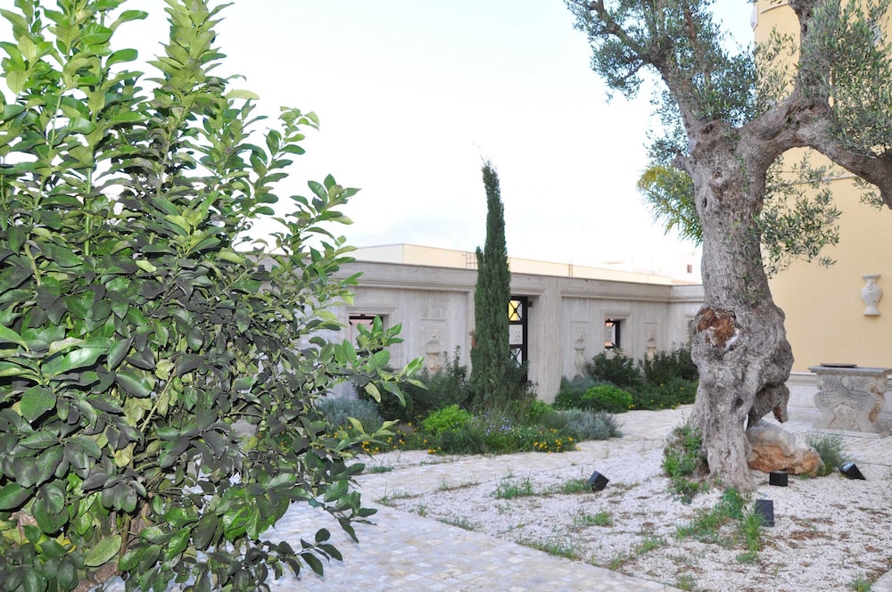 BHB Hotel Manduria 40/50