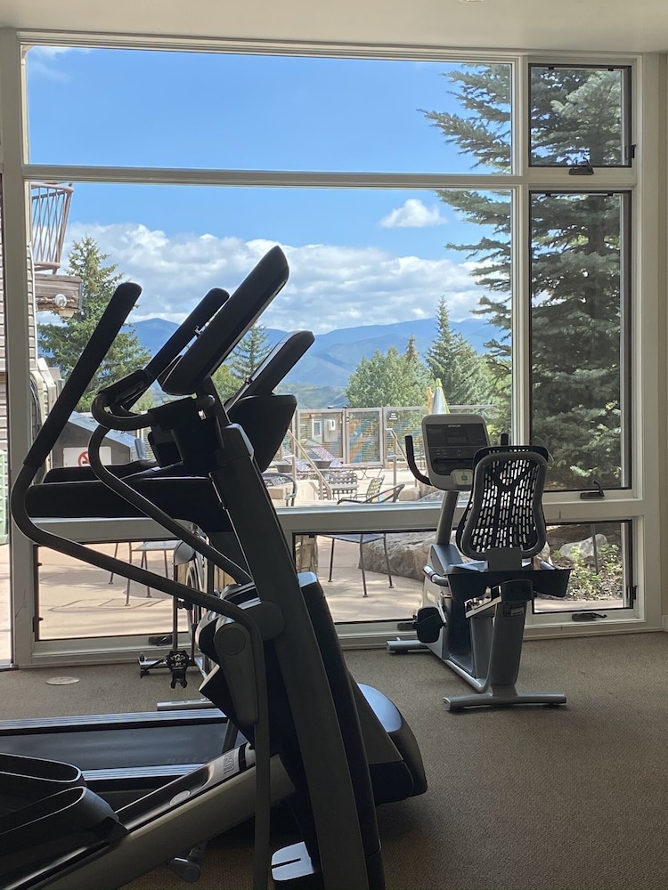 Timberline Condominiums 54/81