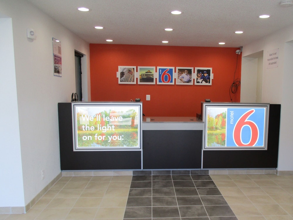 Lobby at Motel6 Odenton, MD - Fort Meade, ODENTON - MD
