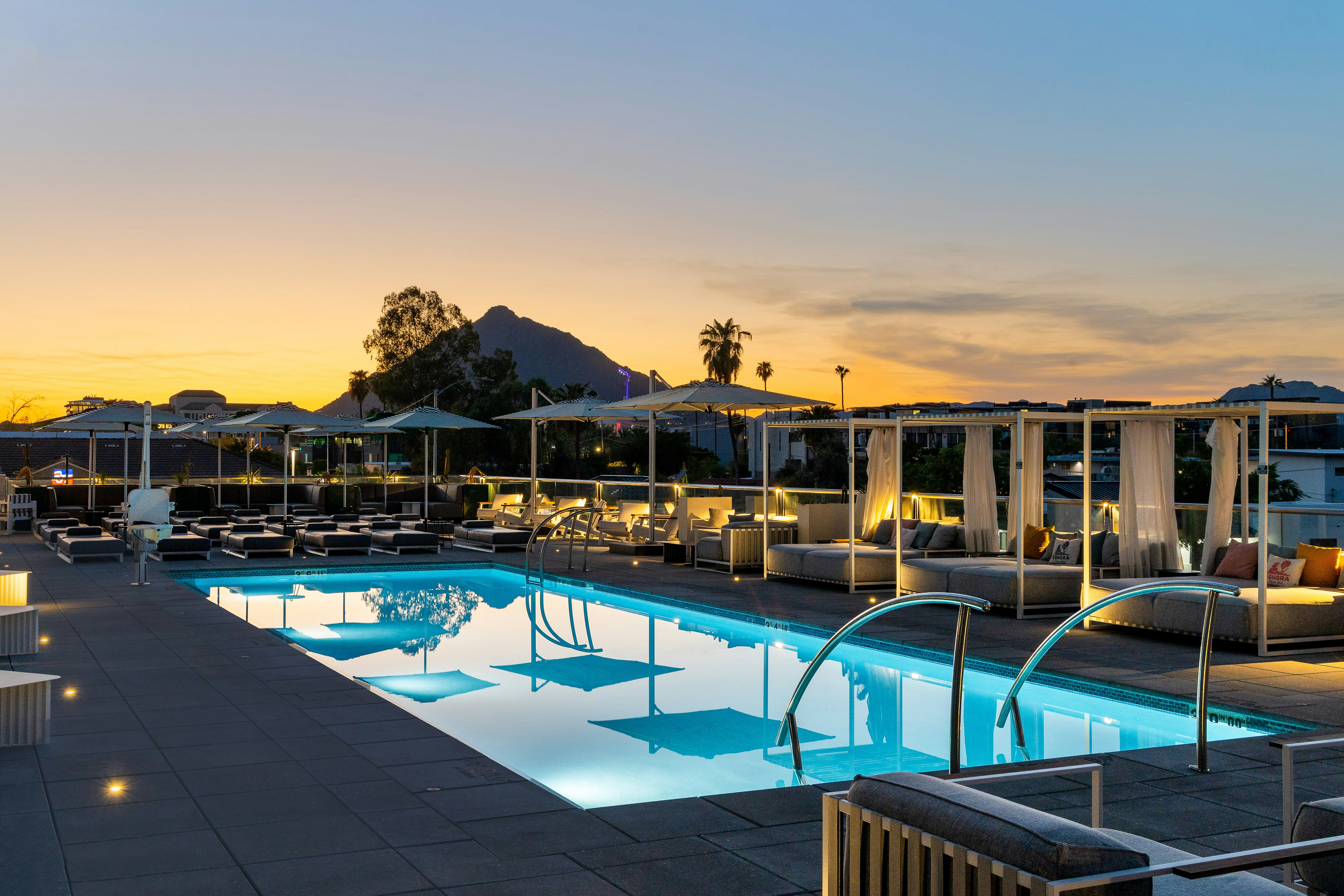 Senna House Scottsdale, Curio Collection by Hilton 41/42