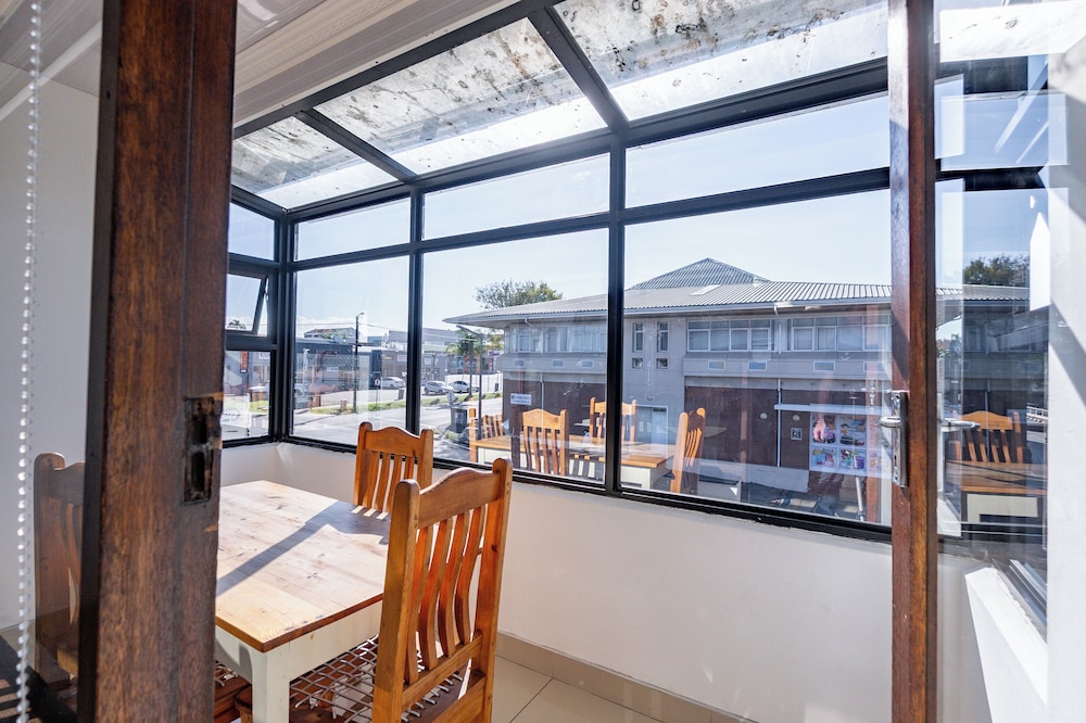 Safi Self-Catering Suites 23/46
