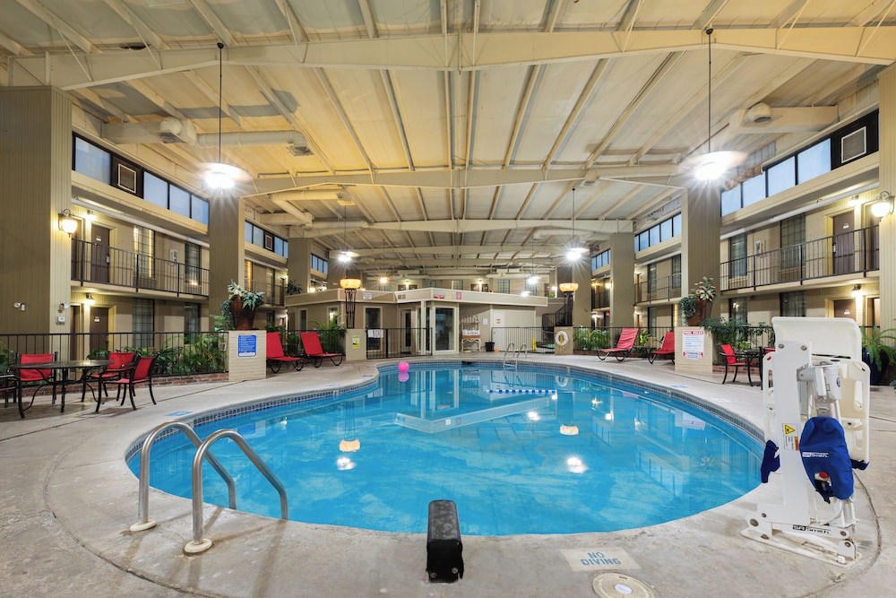 Northwest Inn 4/38