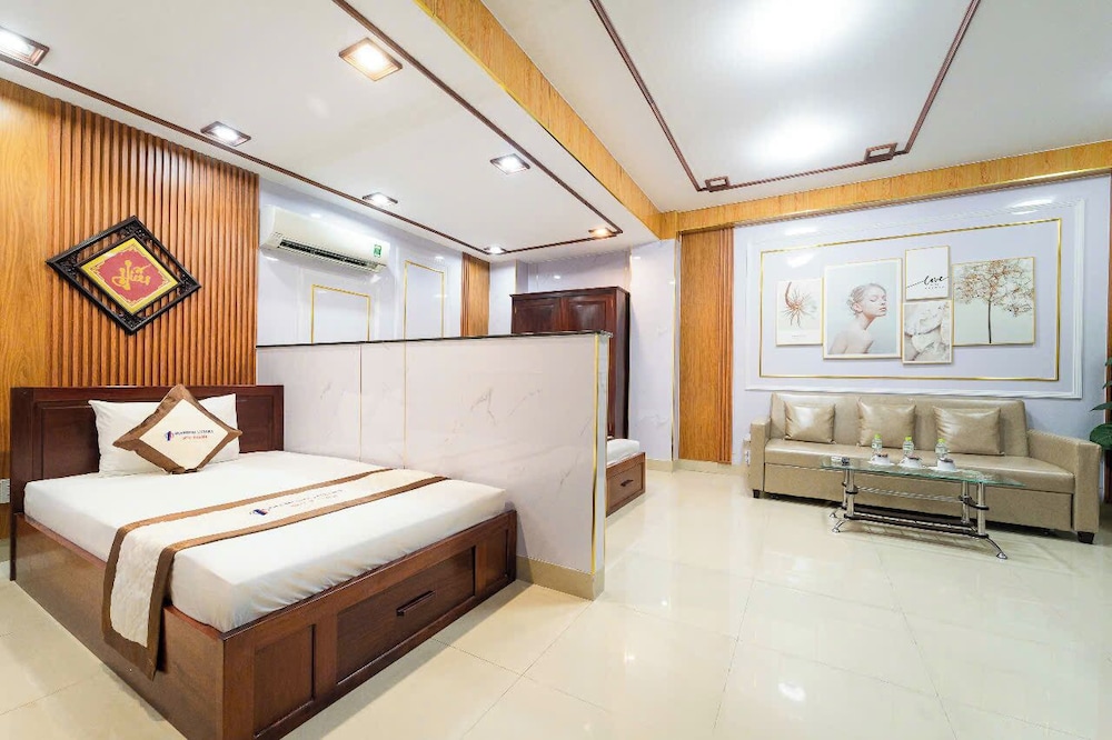 Diamond Luxury Ben Thanh 21/77