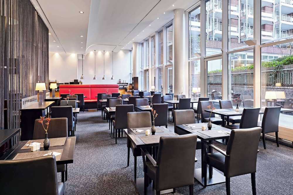 Lindner Hotel Cologne Am Dom, part of JdV by Hyatt 51/58