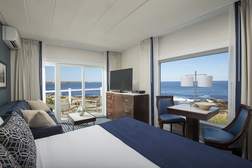 Ocean House Hotel at Bass Rocks 12/33