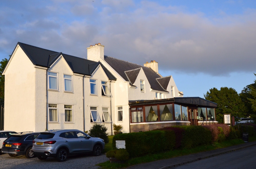 Atholl House Hotel 41/50