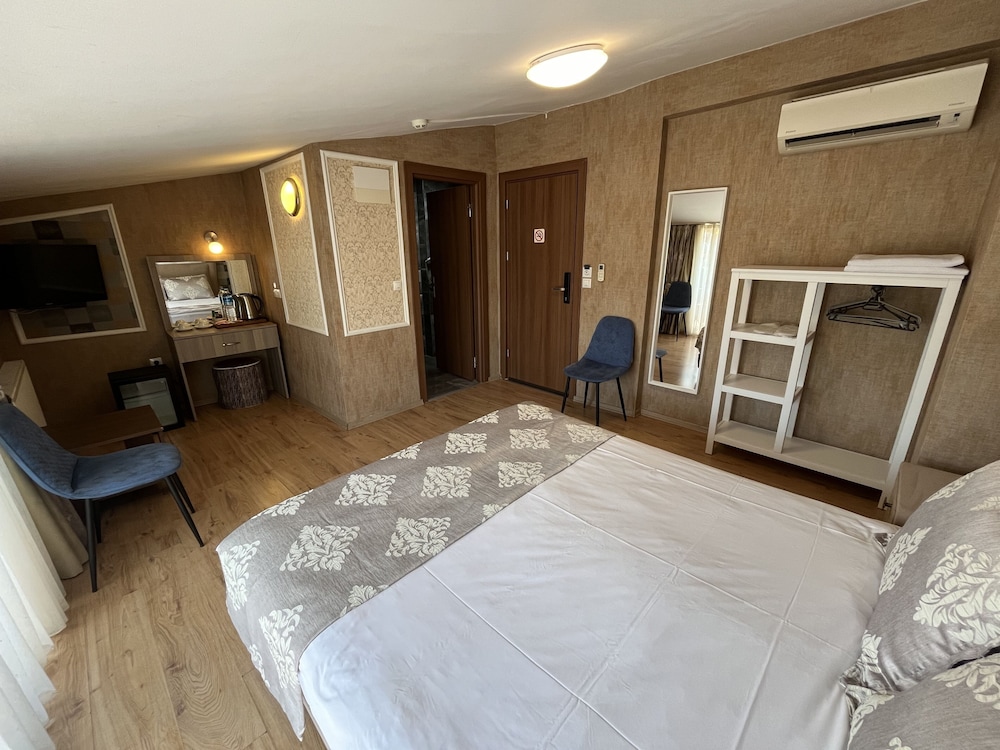 Meydan Suites 28/50