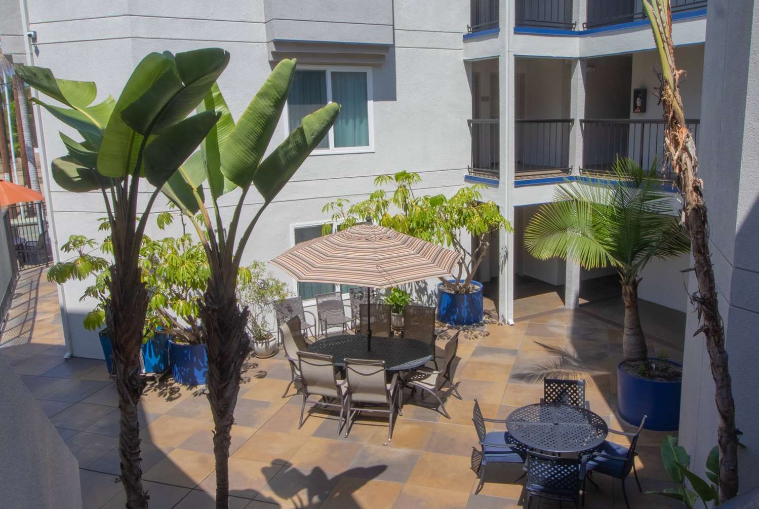 Days Inn by Wyndham Carlsbad 31/45