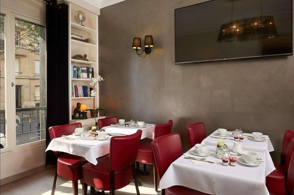 Hotel Le Twelve 35/50